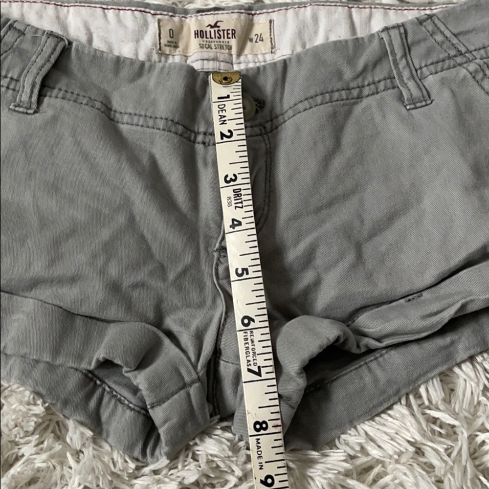 Hollister gray shorts - Picture 4 of 4